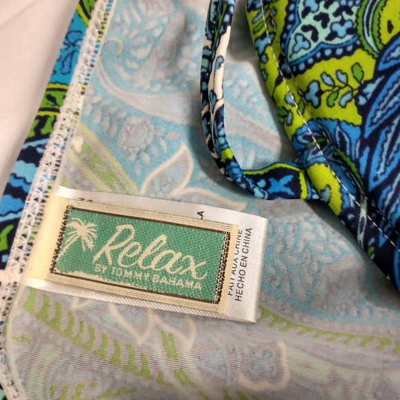 Relax by Tommy Bahama Tankini Swimwear Top Blue Paisley Print Size M - Picture 4 of 5